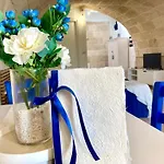 Angolo Di Paradiso לינה וארוחת בוקר