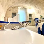 Angolo Di Paradiso לינה וארוחת בוקר פולינאנו א מארה