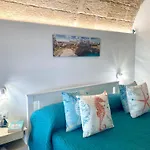Angolo Di Paradiso לינה וארוחת בוקר