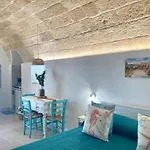 Angolo Di Paradiso לינה וארוחת בוקר פולינאנו א מארה
