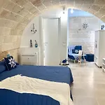 Angolo Di Paradiso לינה וארוחת בוקר