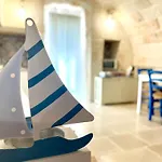 לינה וארוחת בוקר Angolo Di Paradiso פולינאנו א מארה