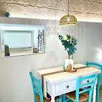 Angolo Di Paradiso לינה וארוחת בוקר 3*