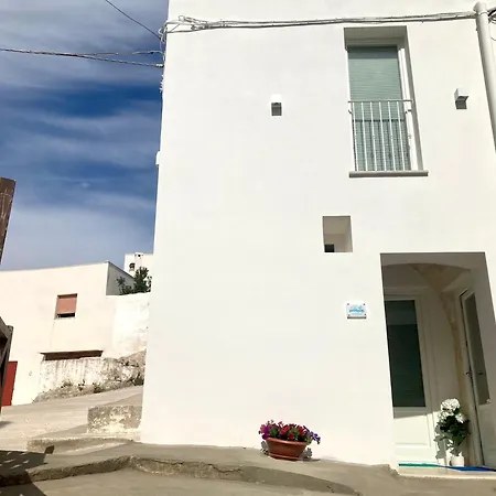 Angolo Di Paradiso לינה וארוחת בוקר 3*