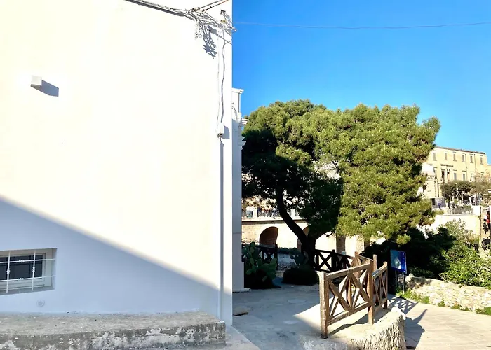 Couette-café Angolo Di Paradiso